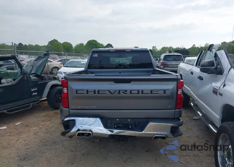 2021 Chevrolet Silverado 1500 4Wd Short Bed Lt z USA, uszkodzony, nr VIN 1GCUYDED3MZ411911